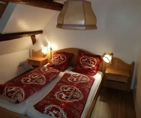 Erbrech Organisation Apartment *